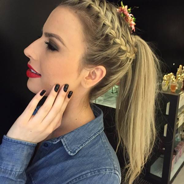 penteado-com-rabo-de-cavalo-23